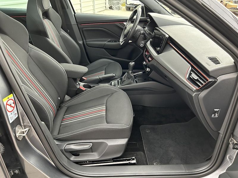 Škoda Kamiq 1.0 TSI Monte Carlo - fotka 22 z 26