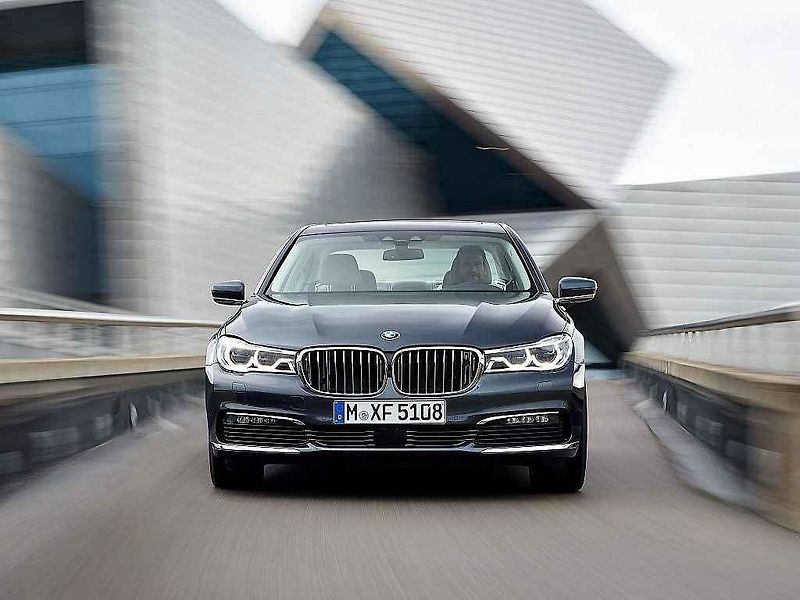 BMW řady 7.