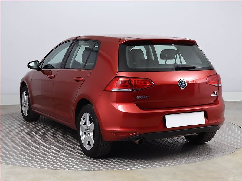Volkswagen Golf (2016) Marathon Edition 1.2 TSI - fotka 4 z 16