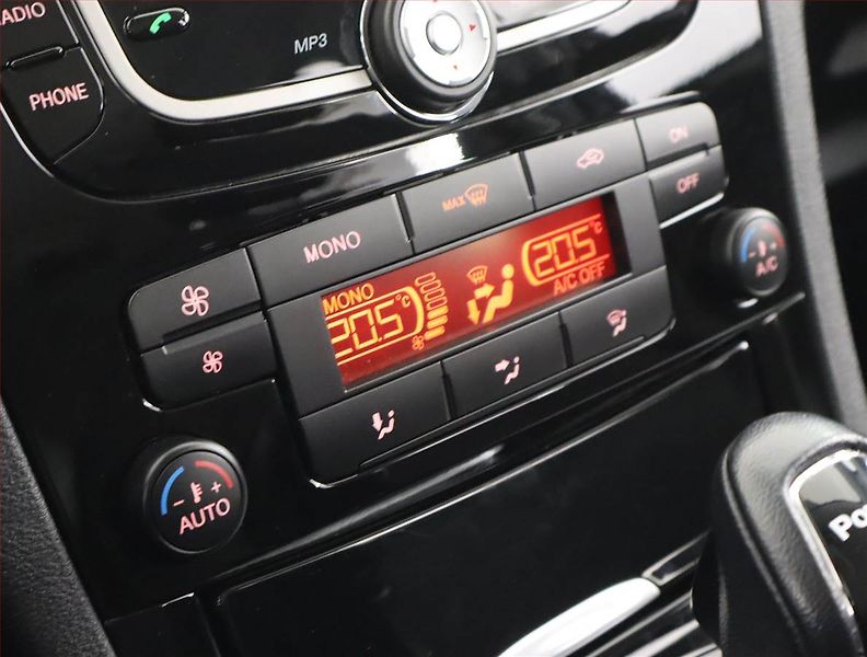 Ford S-MAX (2012) Titanium 2.0 TDCi, Automat - fotka 17 z 21