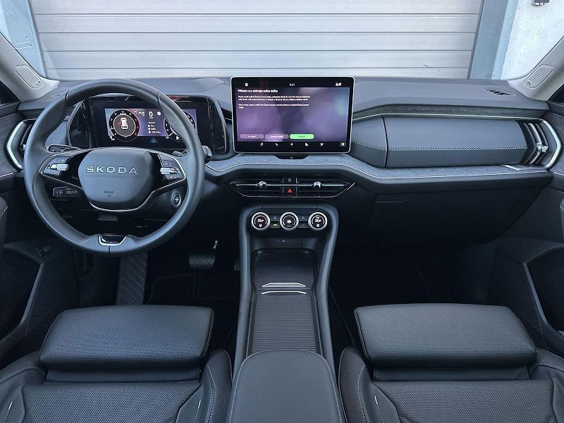 Škoda Kodiaq (2025) 2.0 TDI 4x4 DSG Exclusive Sele - fotka 5 z 41