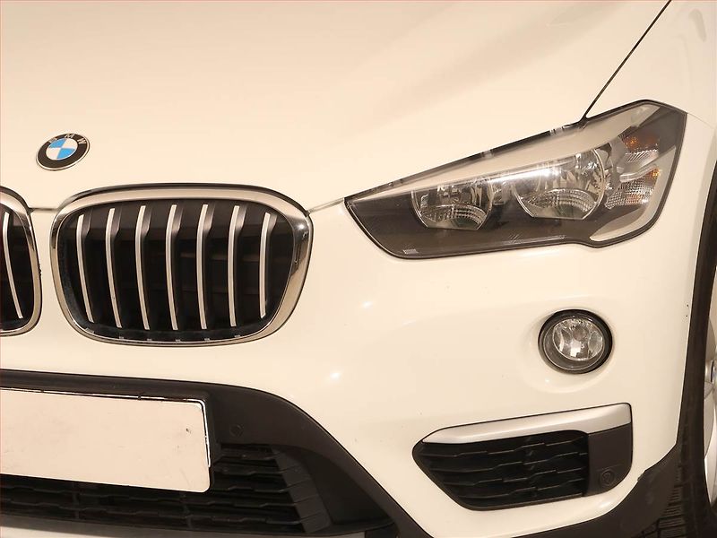BMW X1 (2016) sDrive18d, Automat, Kůže - fotka 21 z 21