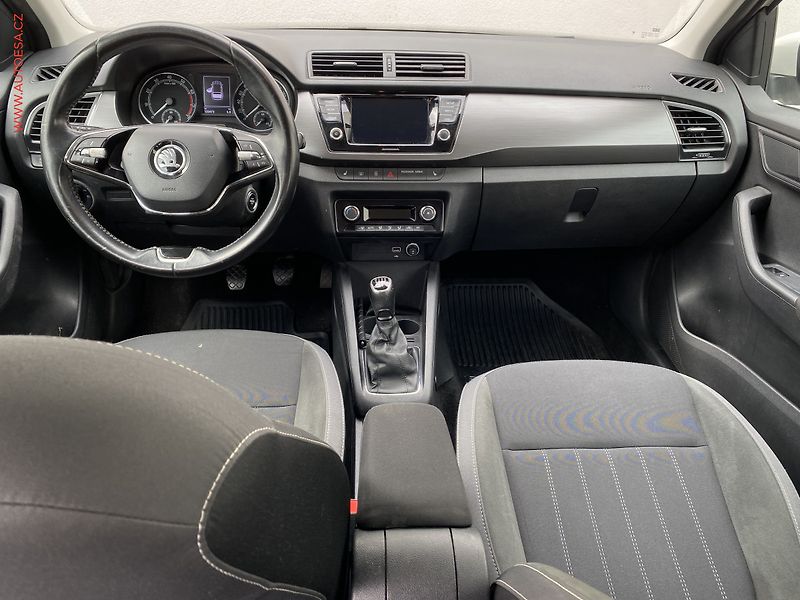 Škoda Fabia (2021) 1.0 TSi, 1.maj,ČR, Ambition - fotka 8 z 17