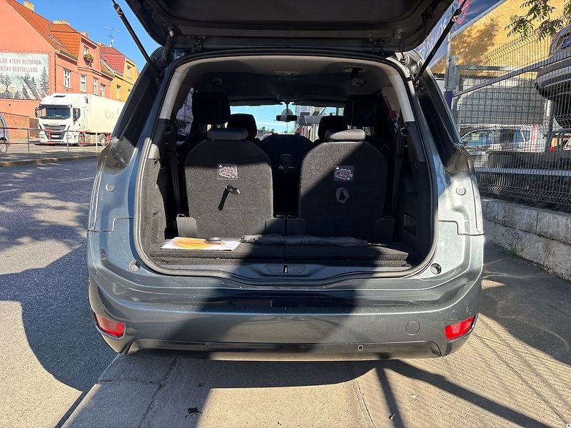 Citroën Grand C4 Picasso 1.6HDi.7MÍST.DPH.ČR.1MAJ.DPH.Z - fotka 6 z 48