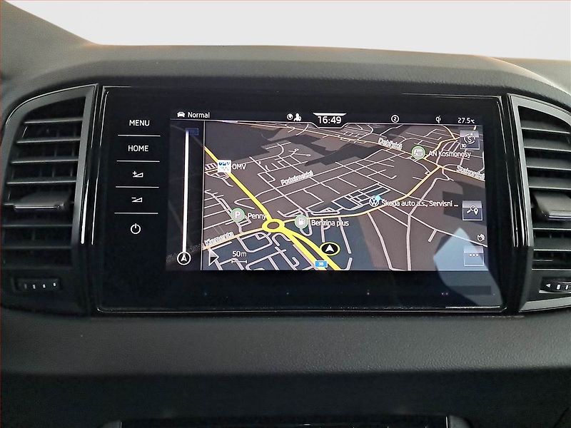 Škoda Karoq (2022) Sportline 1.5 TSI - fotka 13 z 23