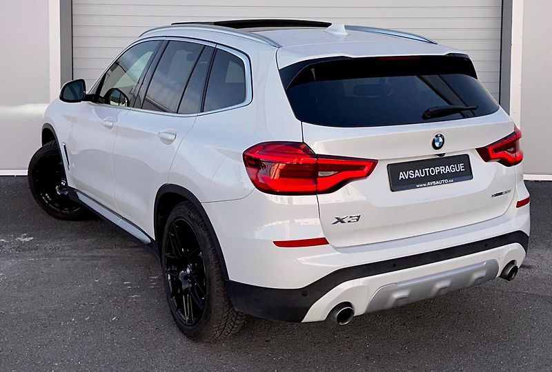BMW X3 (2020) G01 SDRIVE 30i 2.0 TURBO 2020 - fotka 6 z 39