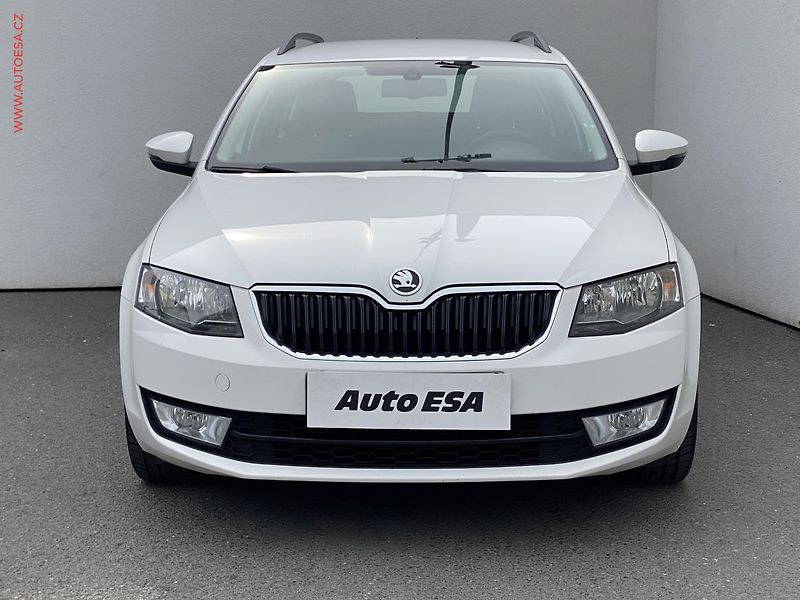 Škoda Octavia (2013) 1.4 TSi, Elegance, DSG - fotka 2 z 19