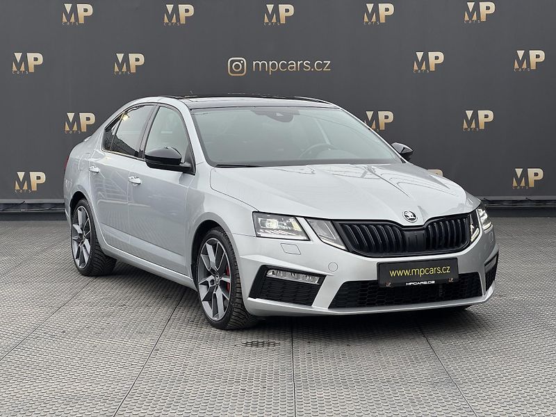Škoda Octavia (2019) 2.0TSi 245 RS, DSG, PANO   - fotka 4 z 50