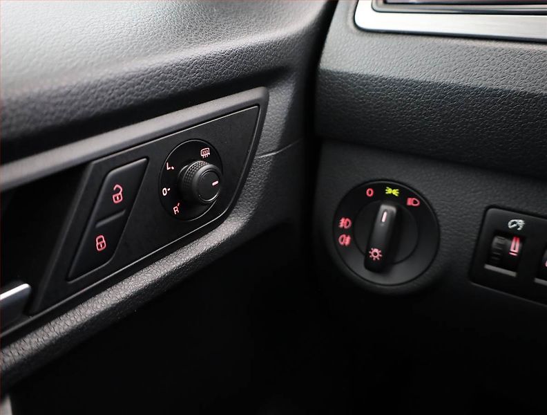 Volkswagen Caddy (2018) 2.0 TDI, 5Míst, 1Maj - fotka 14 z 16