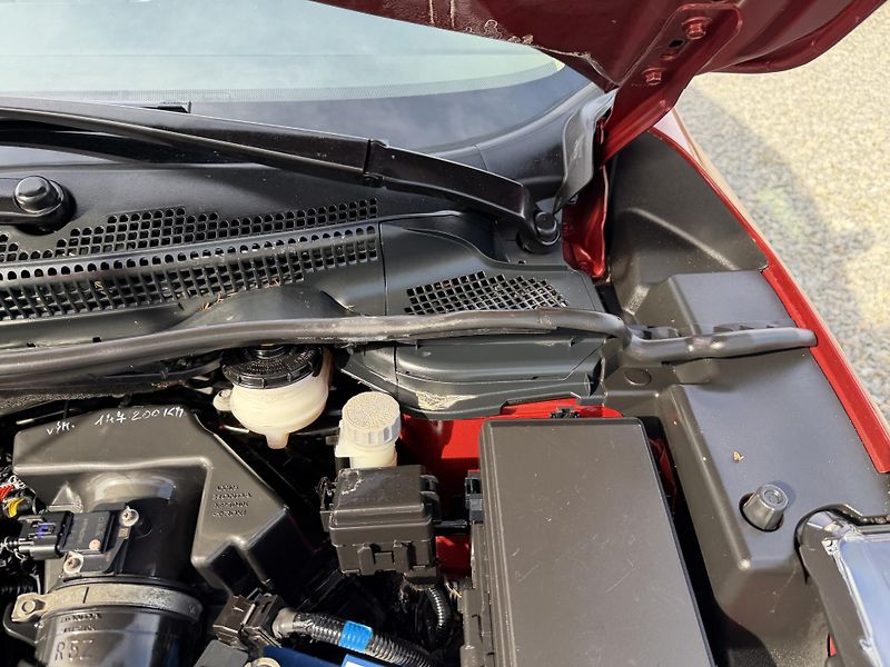 Honda CR-V 1.6CT-Di 4x4 160PS ČR 145TKM!! - fotka 89 z 159
