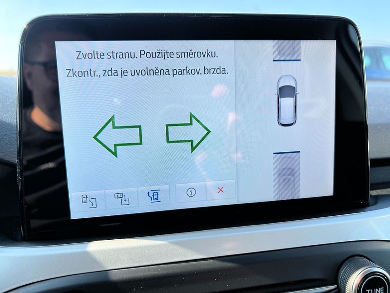 Ford Focus (2020) Com. 1.5TDCI 88kW! TITANIUM! - fotka 35 z 39