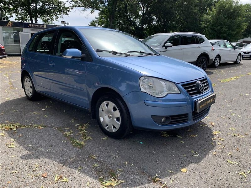 Volkswagen Polo 1,2 i KLIMATIZACE - fotka 3 z 18