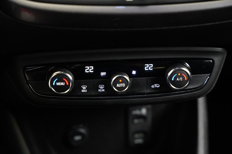 Opel Crossland X - fotka 22 z 27