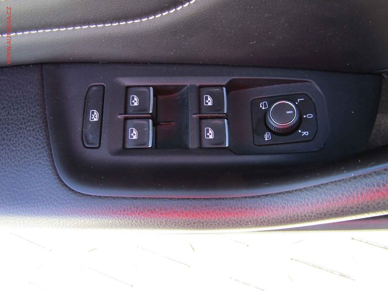 Volkswagen Passat (2020) 2.0TDI, ČR, LED, navi - fotka 11 z 18
