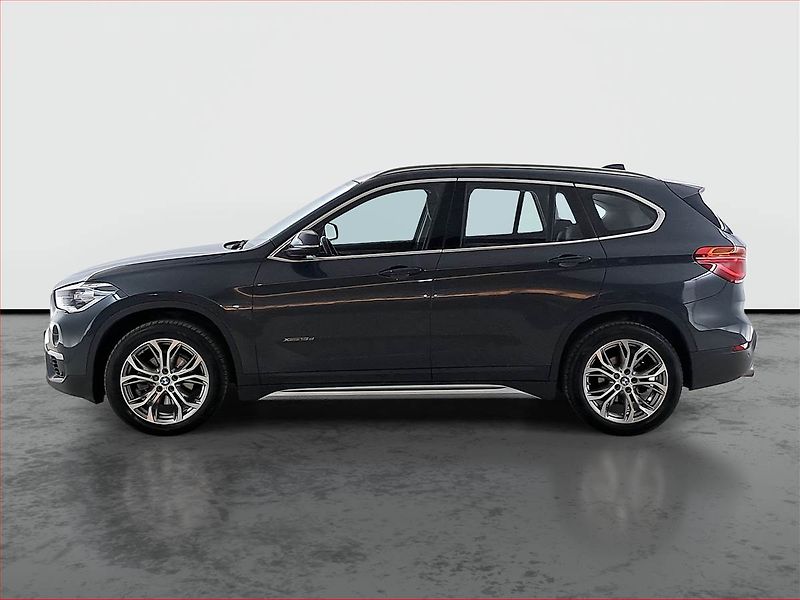 BMW X1 (2017) xDrive18d, 4X4, Automat - fotka 3 z 22