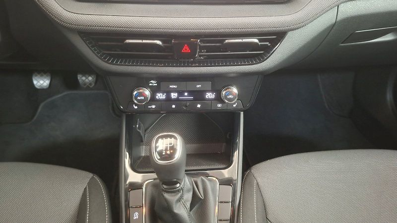 Škoda Fabia (2025) Selection 1,0 TSI 70 kW - fotka 20 z 24
