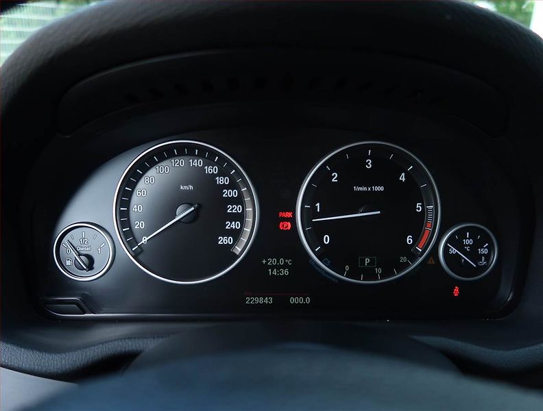 BMW X3 (2012) xDrive35d, 4X4, Automat, ČR - fotka 11 z 27