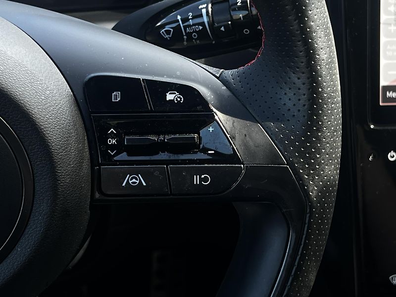Hyundai Tucson (2023) 1.6 T-GDI N-Line - fotka 20 z 23
