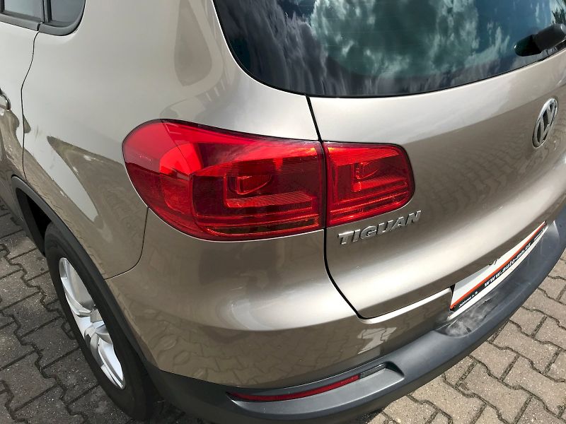 Volkswagen Tiguan (2021) 2,0 TDI 4Motion - fotka 19 z 22