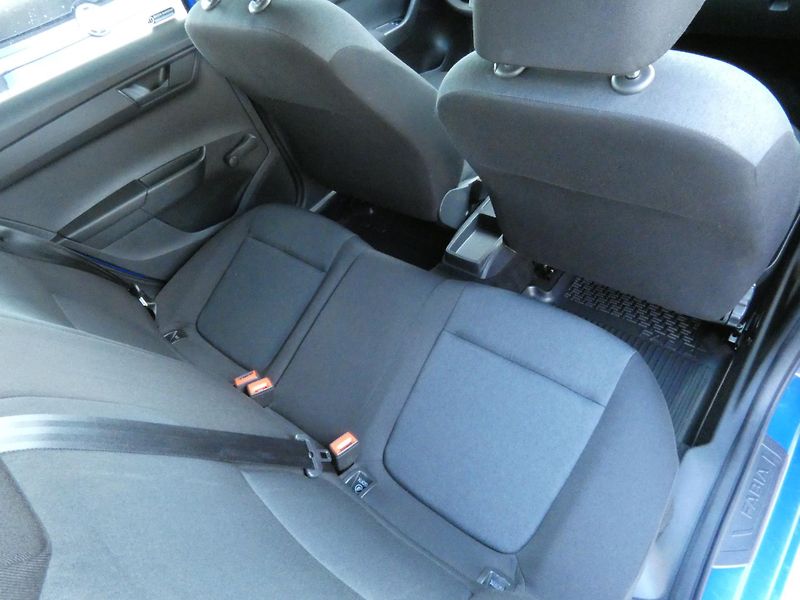 Škoda Fabia III Combi Active 1.0 MPI /55kW - fotka 28 z 30
