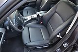 BMW Řada 3 (2007) 320d Touring 110kW / TAŽNÉ - náhled 16