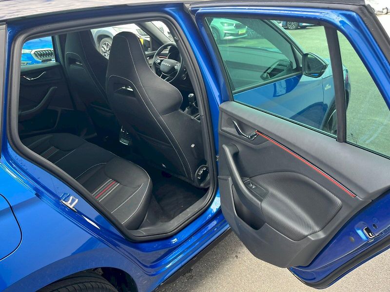 Škoda Kamiq (2025) Monte Carlo TSI 85/1.0 M6F - fotka 15 z 31