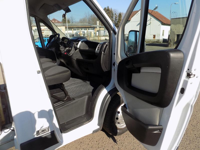 Fiat Ducato (2017) 2,3 96KW VALNÍK 4,20M - fotka 25 z 34