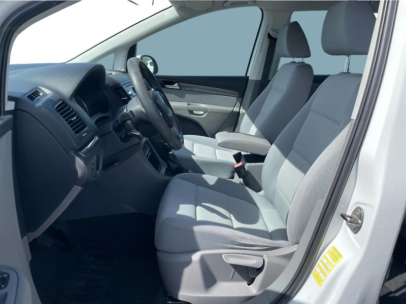 Seat Alhambra A 1.4 TSI - fotka 11 z 23