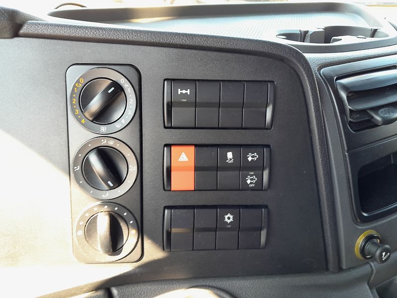 Mercedes-Benz Atego 818 Euro6 - fotka 31 z 42