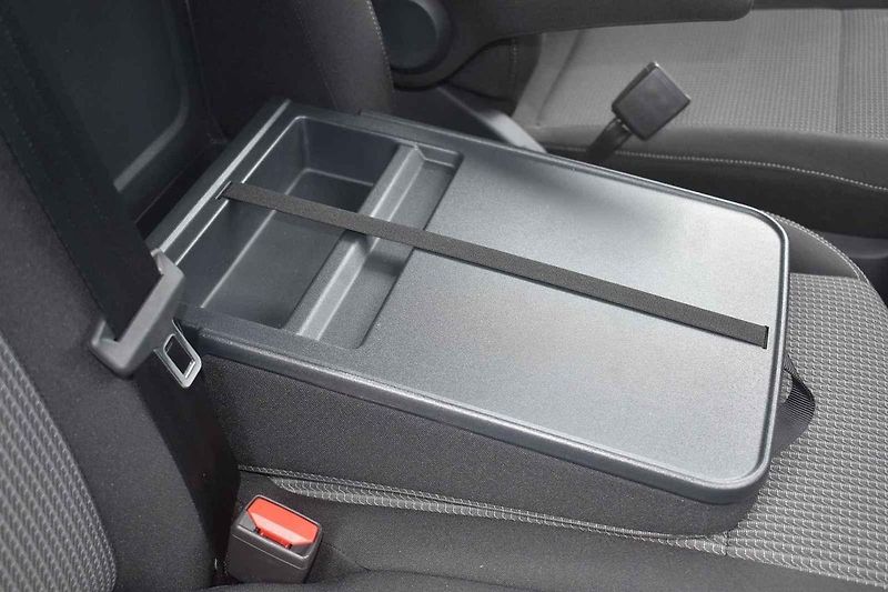 Volkswagen Transporter existuje již v sedmé generaci.