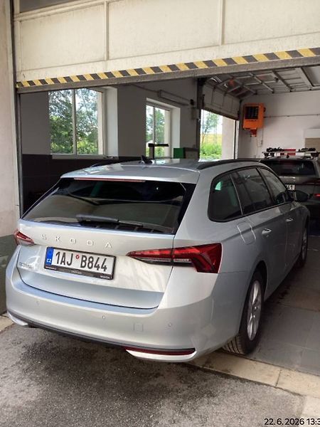 Škoda Octavia Combi Selection 1,5TSI 85kW MT - fotka 3 z 6
