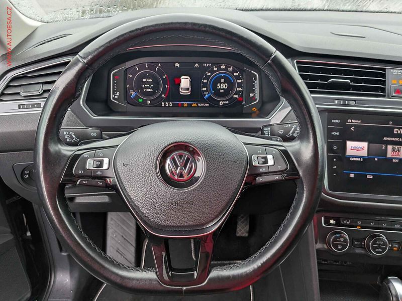 Volkswagen Tiguan (2020) 2.0 TSi 4x4, Highline, DSG - fotka 15 z 16