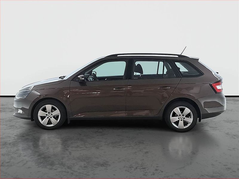 Škoda Fabia (2016) 1.2 TSI, ČR,1.maj - fotka 3 z 14