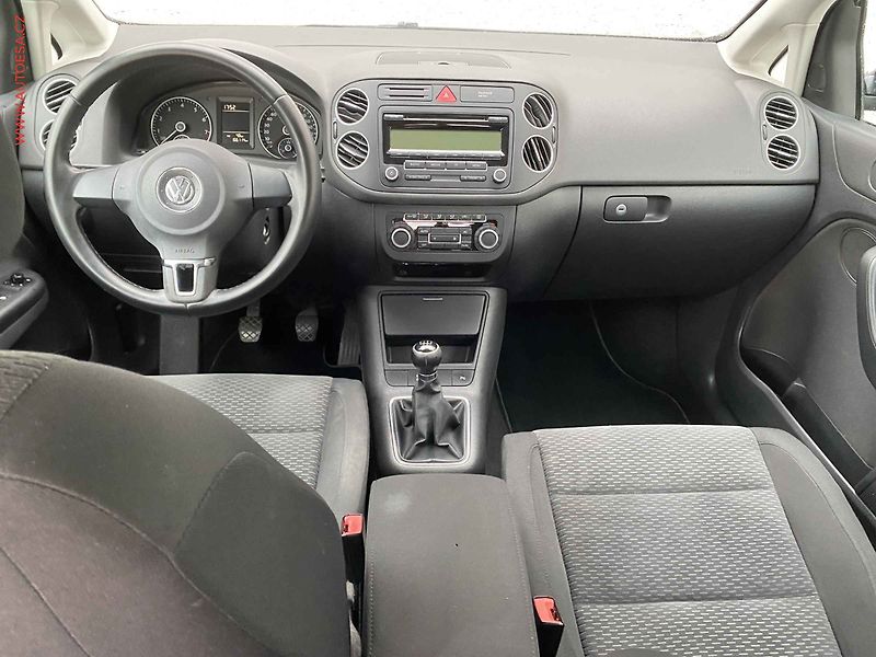 Volkswagen Golf Plus (2010) 1.6 i, Comfortline, park - fotka 8 z 16