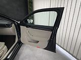 Škoda Superb 2.0 TDi DSG ČR NAVI ACC SERVIS - náhled 12