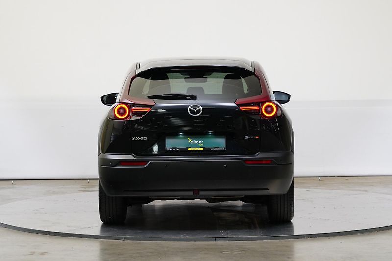 Mazda MX-30 - fotka 6 z 25