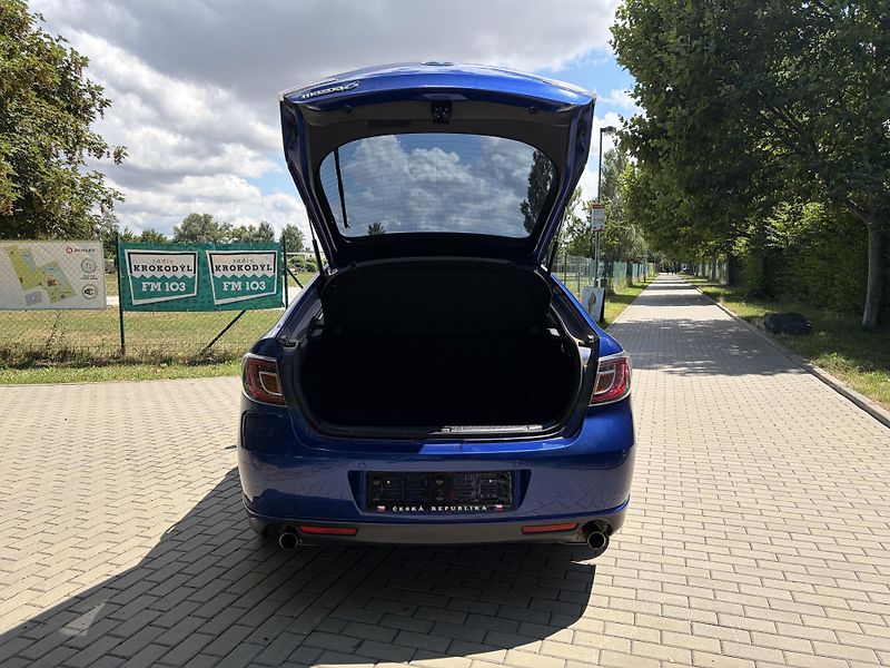 Mazda 6 2.5 Top Sport - fotka 18 z 31