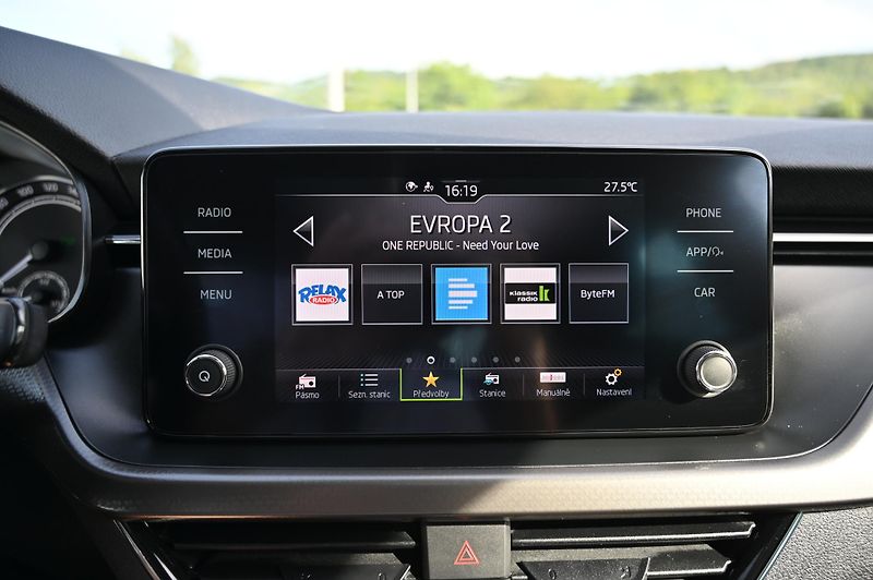 Škoda Scala 1.5TSI 110KW DSG Clever 1/2022 - fotka 27 z 49