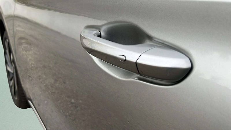 MG ZS HEV EXCLUSIVE 1.5L (145kW) SUV - fotka 47 z 49