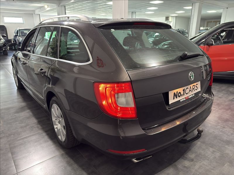 Škoda Superb 2,0   TDI 103KW ELEGANCE XEN - fotka 4 z 34