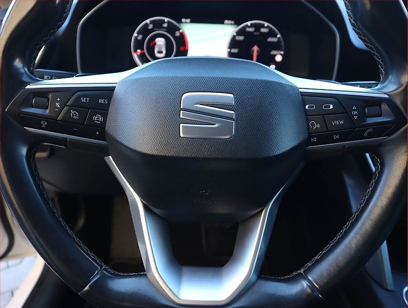Seat Leon (2022) Xcellence 2.0 TDI, Automat - fotka 22 z 23