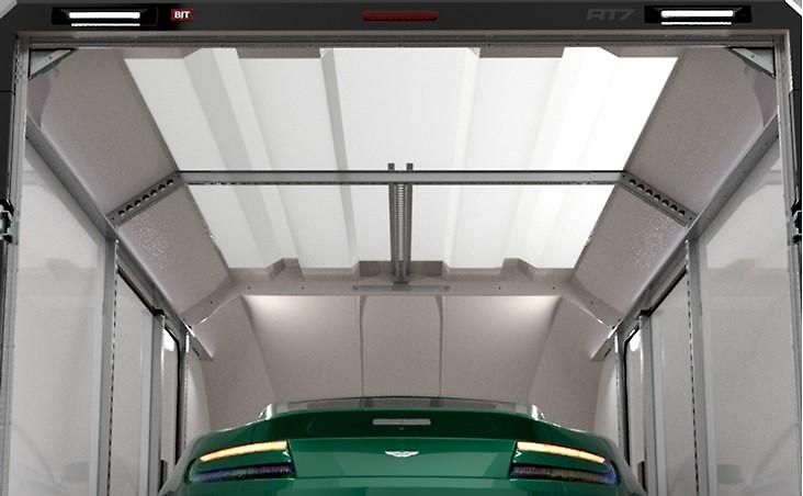 Brian James (2026) RaceTransporter 7, 550x230x190 - fotka 25 z 40