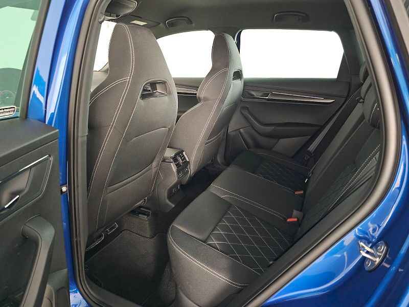 Škoda Karoq (2025) 2.0TSi 140kW 4X4 SPORTLINE TAŽ - fotka 7 z 35