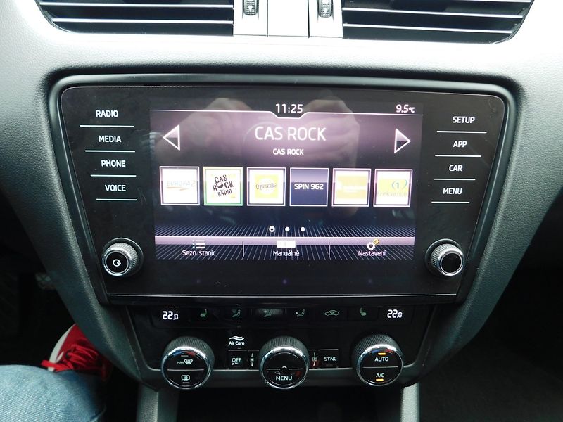 Škoda Octavia (2019) III 1.6 TDi ČR - fotka 12 z 36