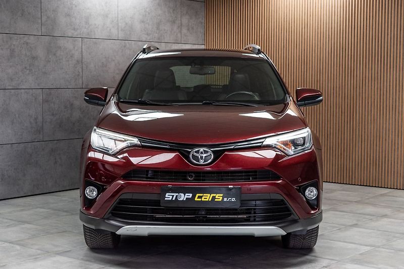 Toyota RAV4 2.0 D-4D 105kW*PO ROZVODECH* - fotka 2 z 44