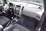 Nissan X-Trail 2,0 DCi 1M,127KW,TOP BARVA! - náhled 12
