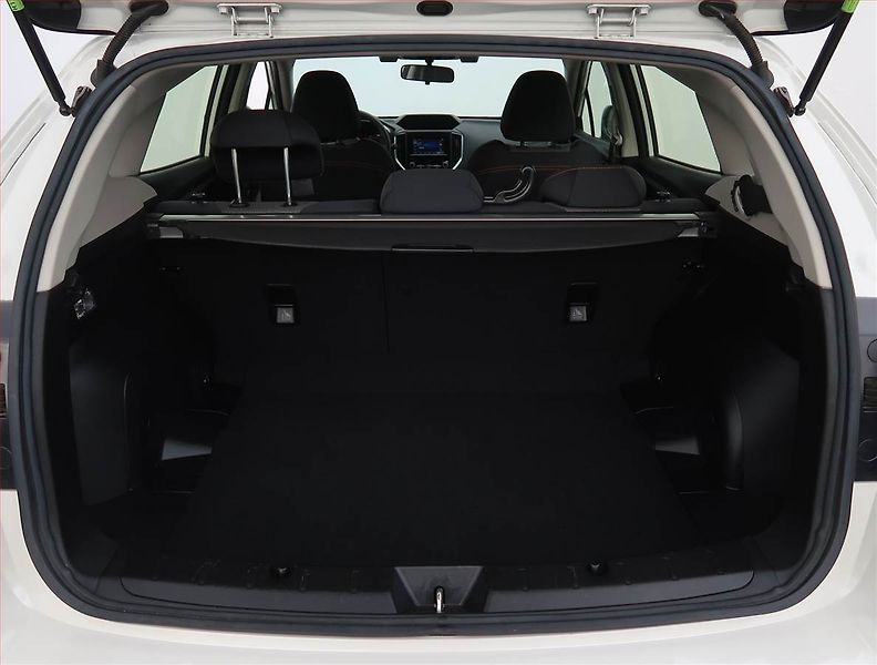 Subaru XV (2019) 1.6i, 4X4, Automat, ČR,1.maj - fotka 14 z 20
