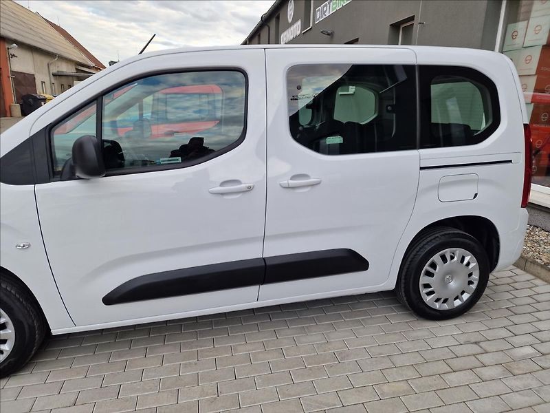 Opel Combo 1.5 Cdti Edition Plus,ČR - fotka 43 z 50