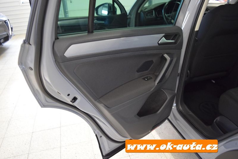 Volkswagen Tiguan 2.0 TDI LIFE DSG 2022 - fotka 24 z 50