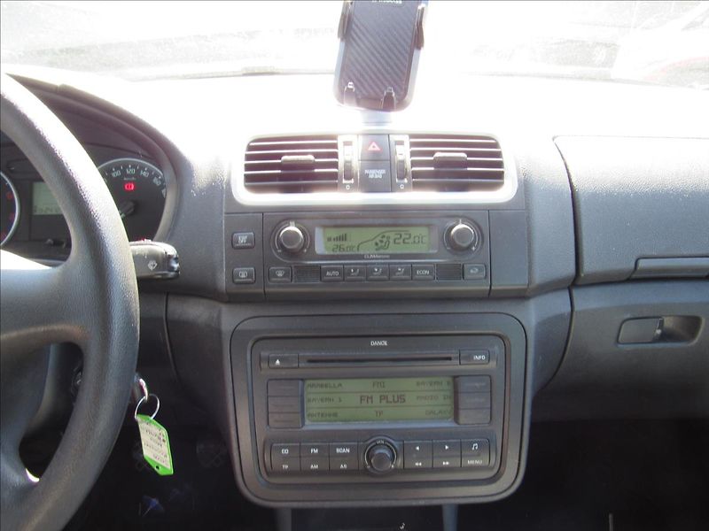 Škoda Roomster 1,4 i 63kW - fotka 15 z 30